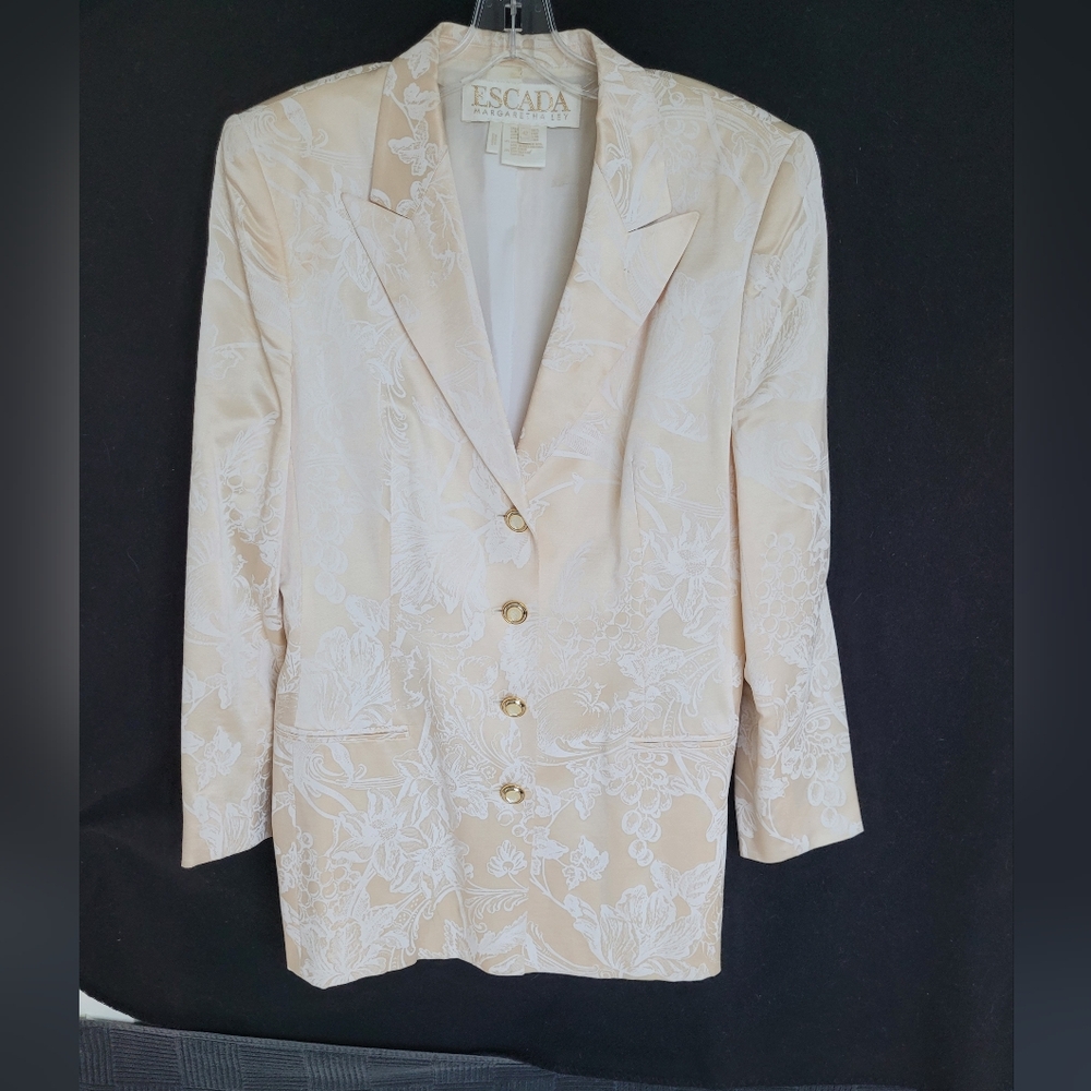 Escada Blazer